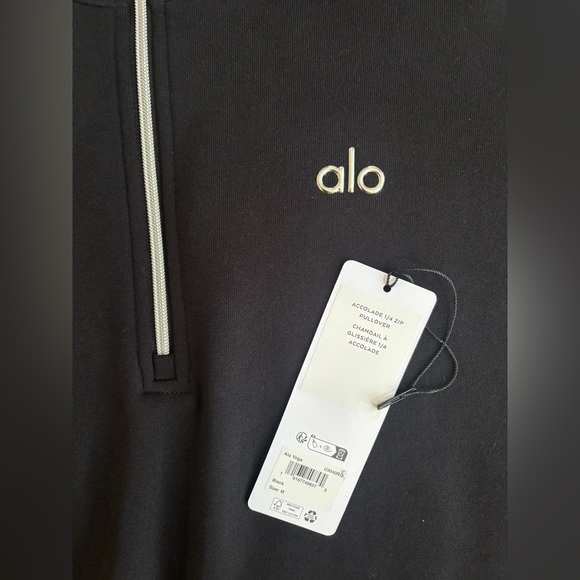 ALO Yoga Black Quarter-Zip Sweatshirt NWT size Medium - Picture 4 of 5